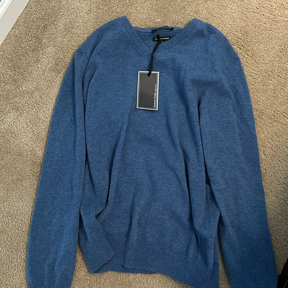 Brand new cashmere men’s sweater